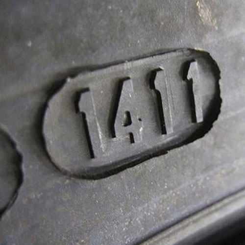 あなたはあなたのタイヤの年齢について何を知る必要がありますか？